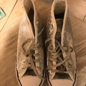 Sequin converse
